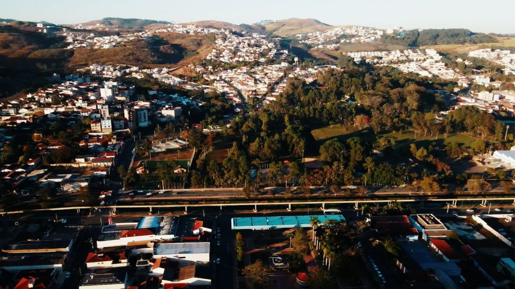 zona oeste de poços de caldas